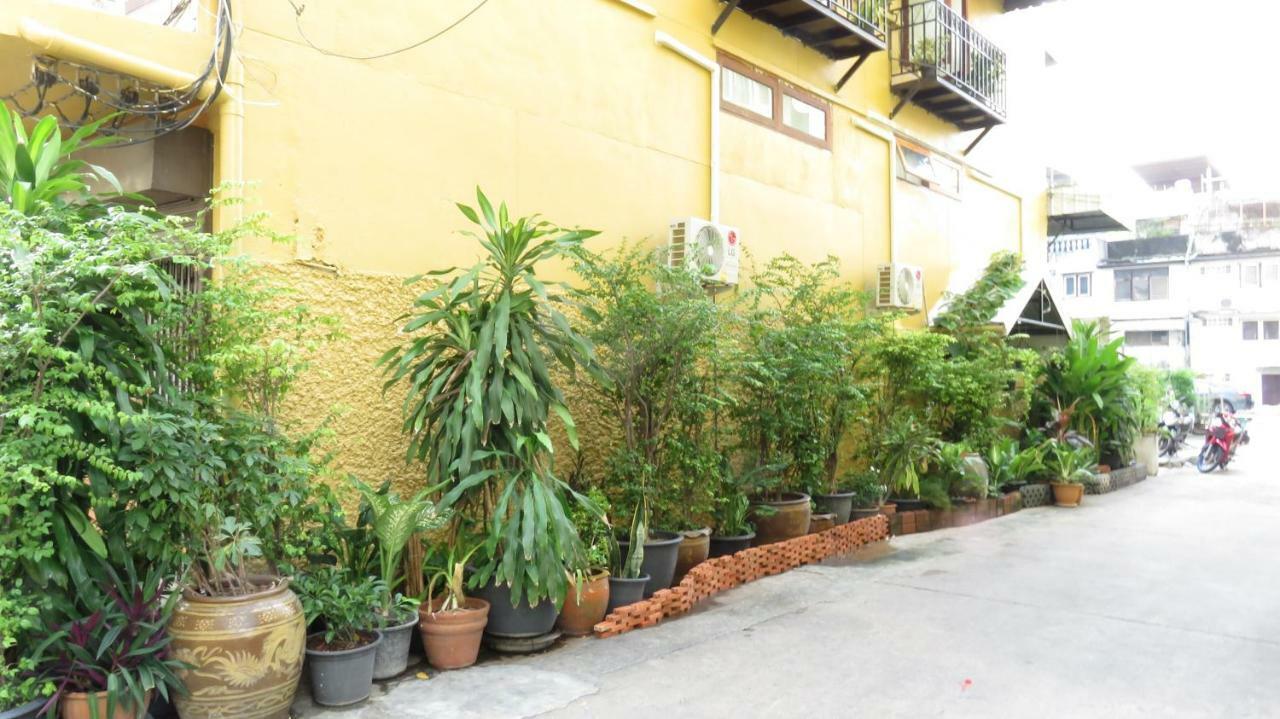 Baan 192 Apartment Bangkok Exterior photo